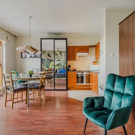 Apartment Metropoint At Slominskiego Street