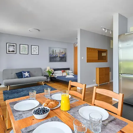 Apartment Metropoint At Slominskiego Street *