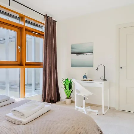 Apartman Metropoint At Slominskiego Street