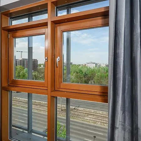 Metropoint At Slominskiego Street