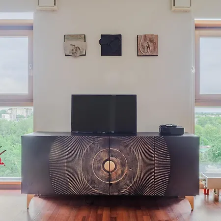 Metropoint At Slominskiego Street