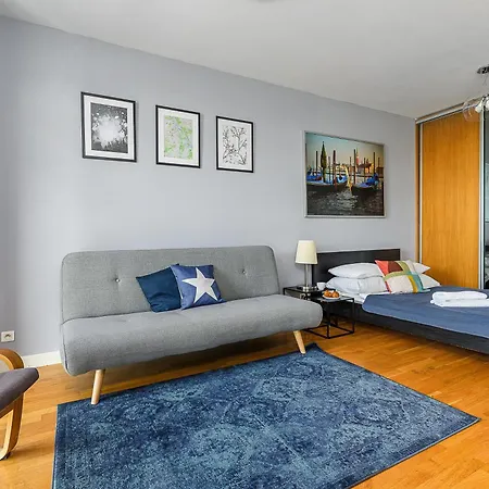 Metropoint At Slominskiego Street *